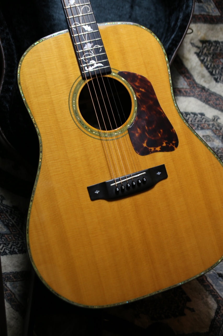 K.Yairi OR-203 Custom 2008 Limited Edition