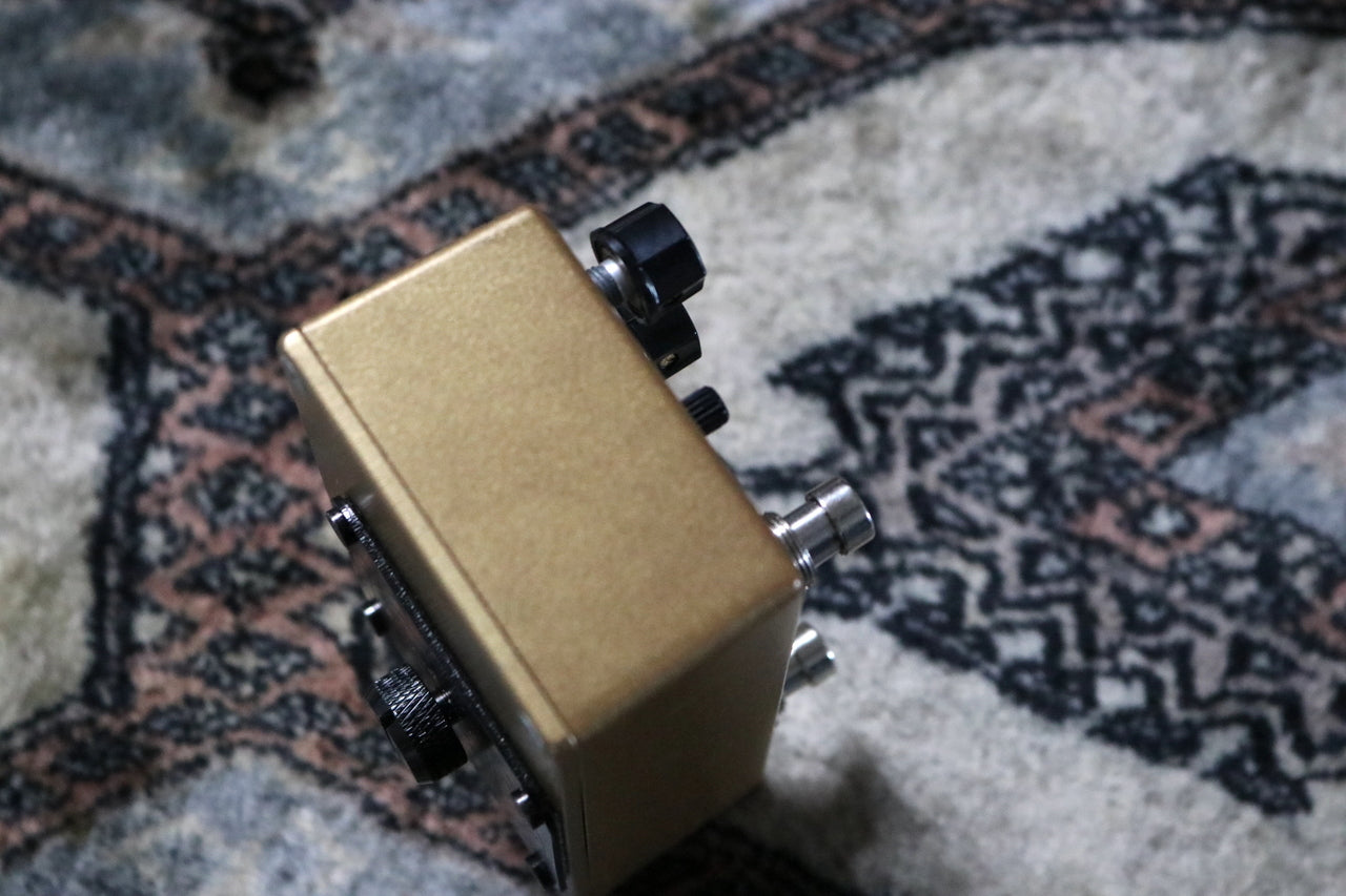 Lovepedal AMP ELEVEN GOLD