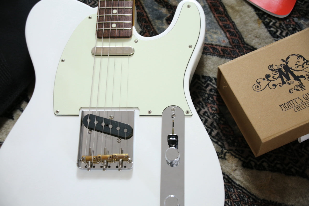 Fender Made in Japan Hybrid 60s Telecaster Arctic White 2020 w/ Monty's '68 Telecaster Raw Nickel Set