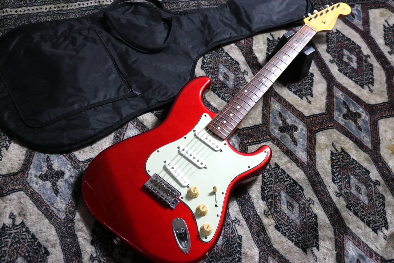 Fender Japan ST-62 Candy Apple Red w/ Monty's Full Monty Stratocaster Set