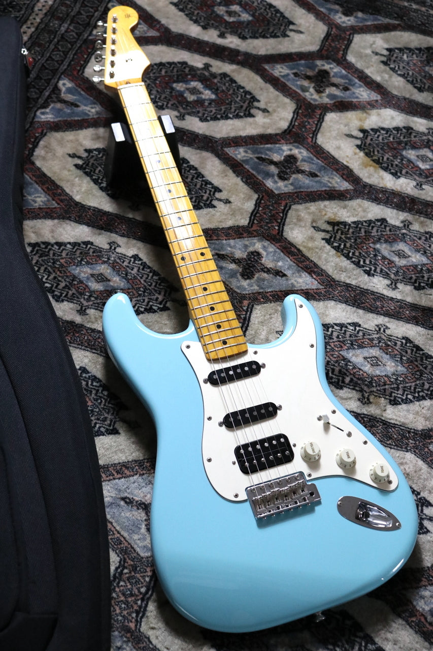 Fender Japan Special SSH Stratocaster Daphne Blue 2012 w/ Monty's Retro Wind SSH Set