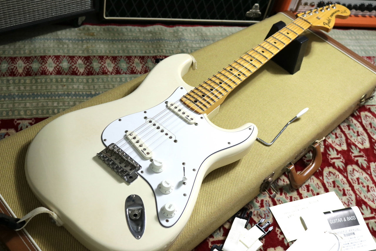 Fender Japan ST71-140YM VWH (Yngwie Malmsteen Signature)