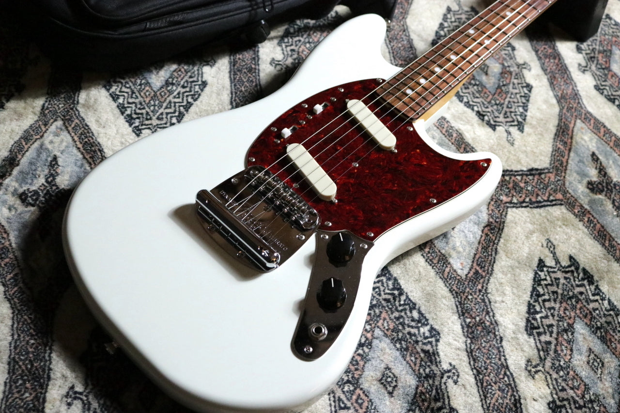 Fender Made in Japan Traditional 60s Mustang RW OWT 2022