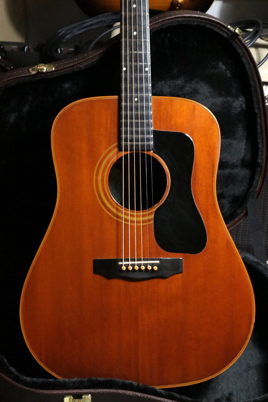 GUILD D-50 NT 1981