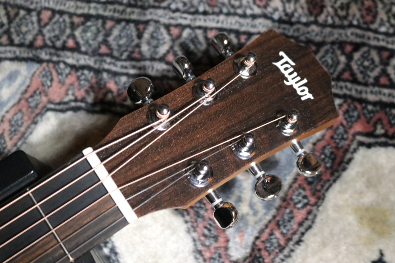 Taylor BT1 (Baby Taylor Walnut) 【Taylor公認 リペアマン在籍店】