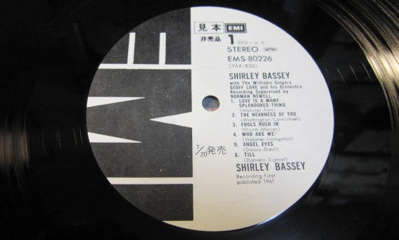 Shirley Bassey - Shirley Bassey(LP, Album, Promo)