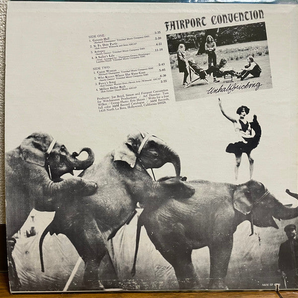 Fairport Convention - Unhalfbricking (LP, Album, RE)