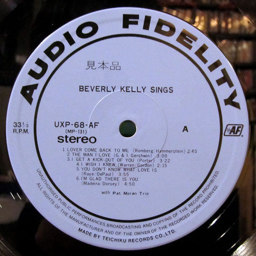 Bev Kelly - Beverly Kelly Sings With The Pat Moran Trio(LP, Album)